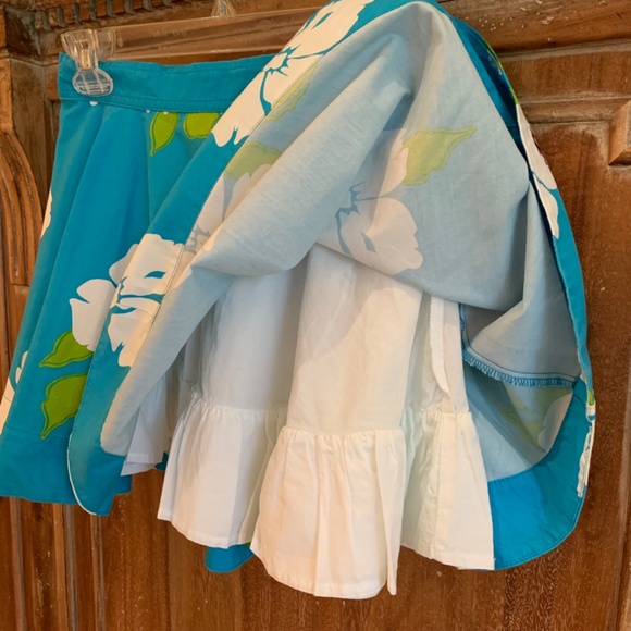 Hollister Blue Flower Cotton Mini Skirt Size Medium - Picture 4 of 8